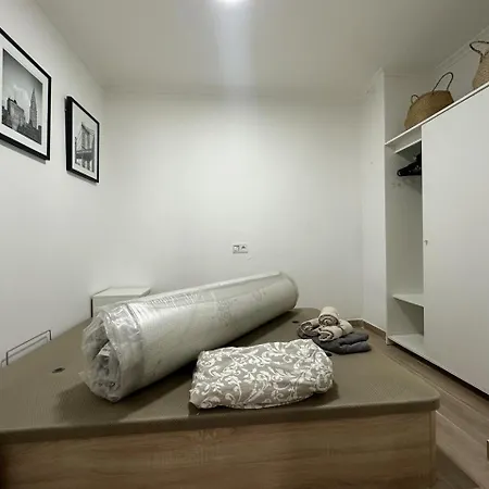 Апартаменты Vivienda Junto Al Mercado Валенсия
