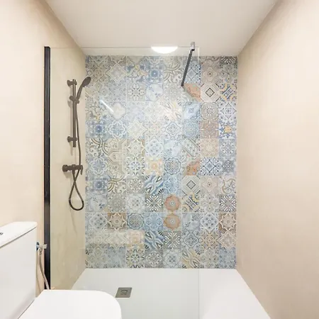Vivienda Junto Al Mercado Валенсия